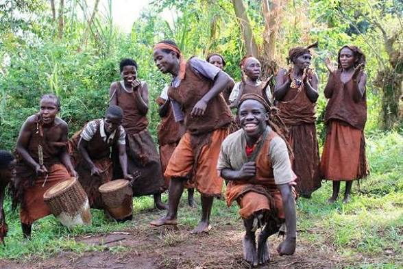 Batwa cultural experience (1 of 4)