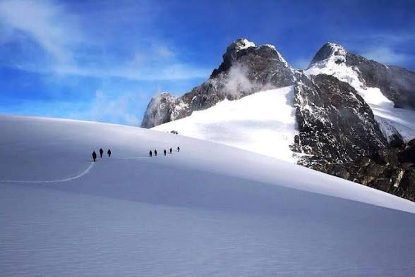 Trekking the Rwenzori
