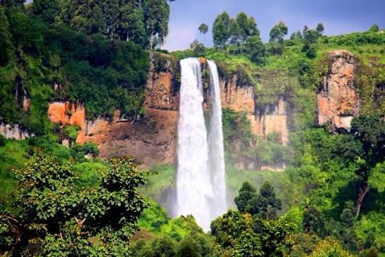 Moments at Sipi Falls (5 of 9)