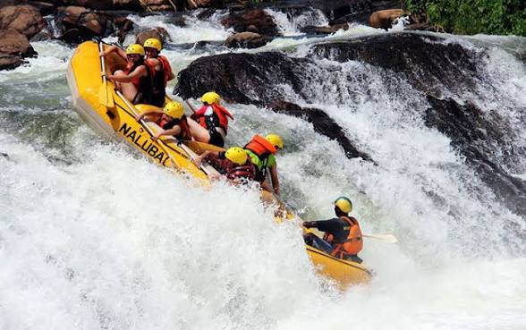 White-water rafting on the Nile (4 of 4)